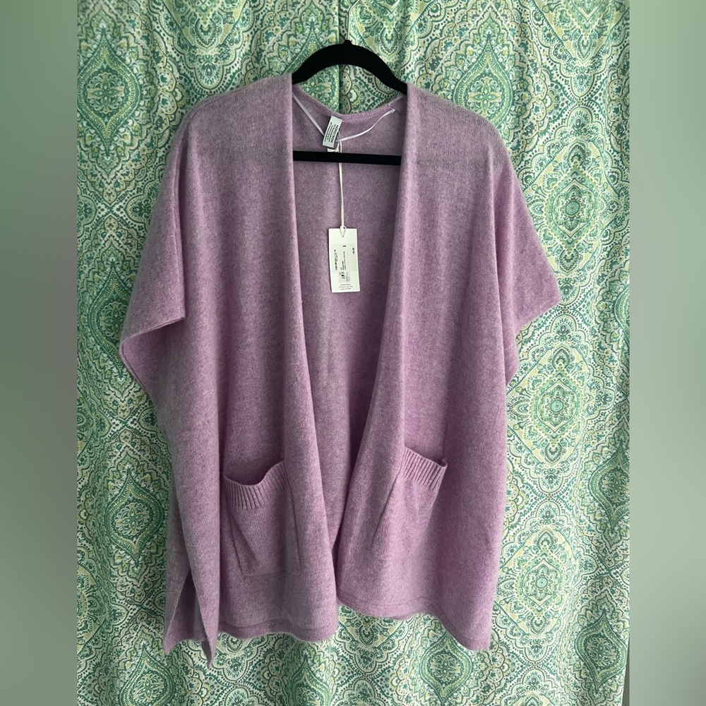 Absolutely gorgeous Nordstrom Cashmere